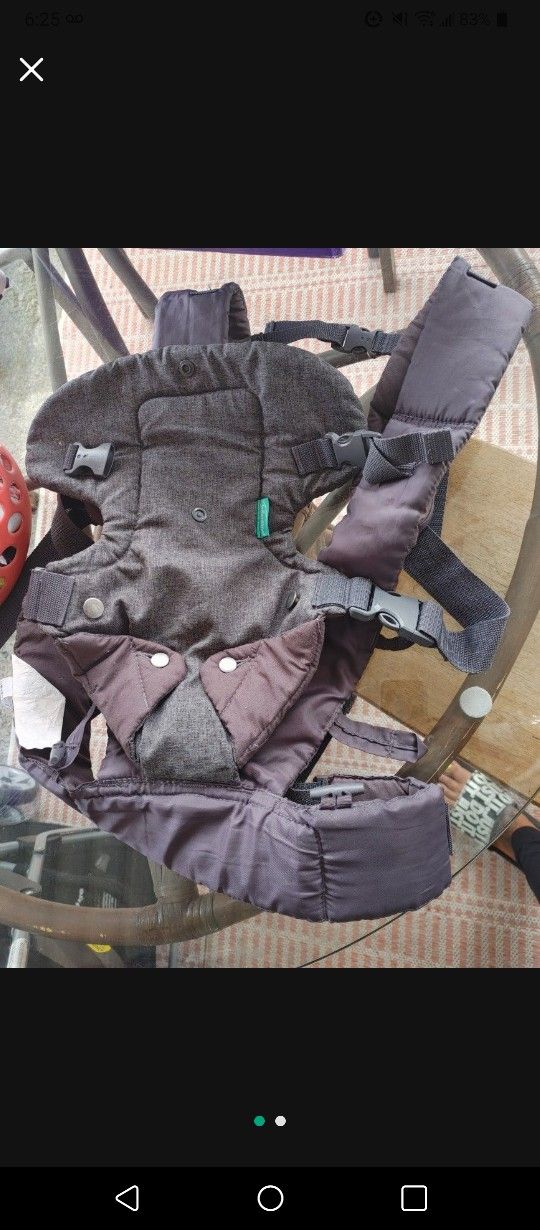 Baby Carrier 4 In 1. Infantino