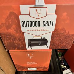 Outdoor Grill & Grill Pan