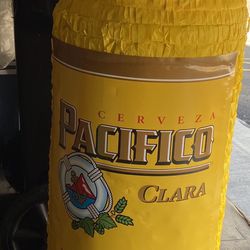 Piñata - Pacifico