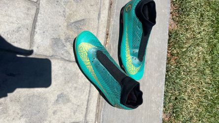 Zapato de fútbol