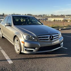 2012 Mercedes C250