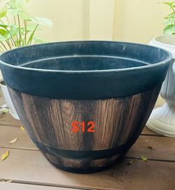 Outdoor Plant Pots