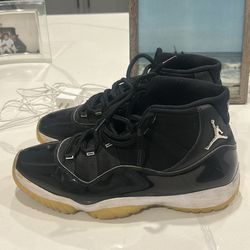Jordan 11s Size 10.5/11