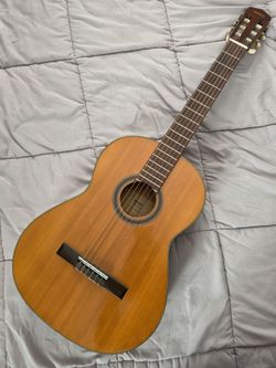 YAMAHA G80 Classical Acoustic Guitar