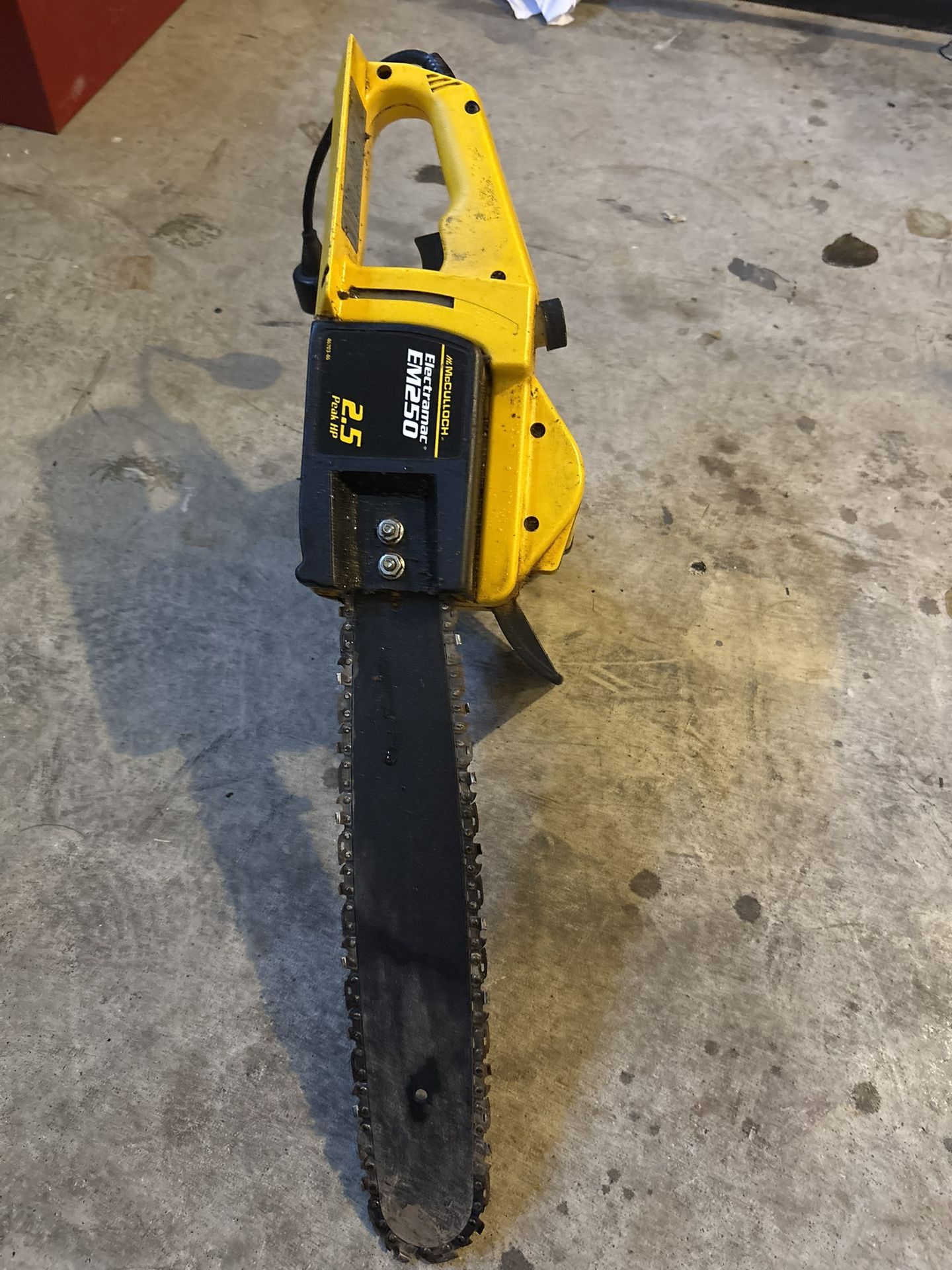 Electric Chainsaw