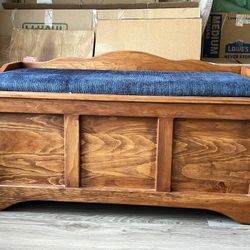 Blanket Storage Chest