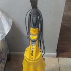 Dyson DC- 07 Vaccum Cleaner 