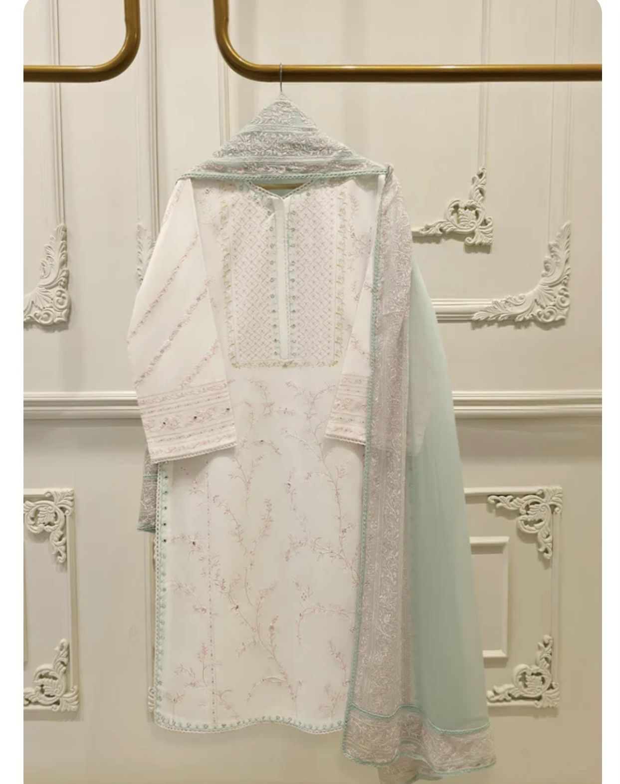 Women traditional dress