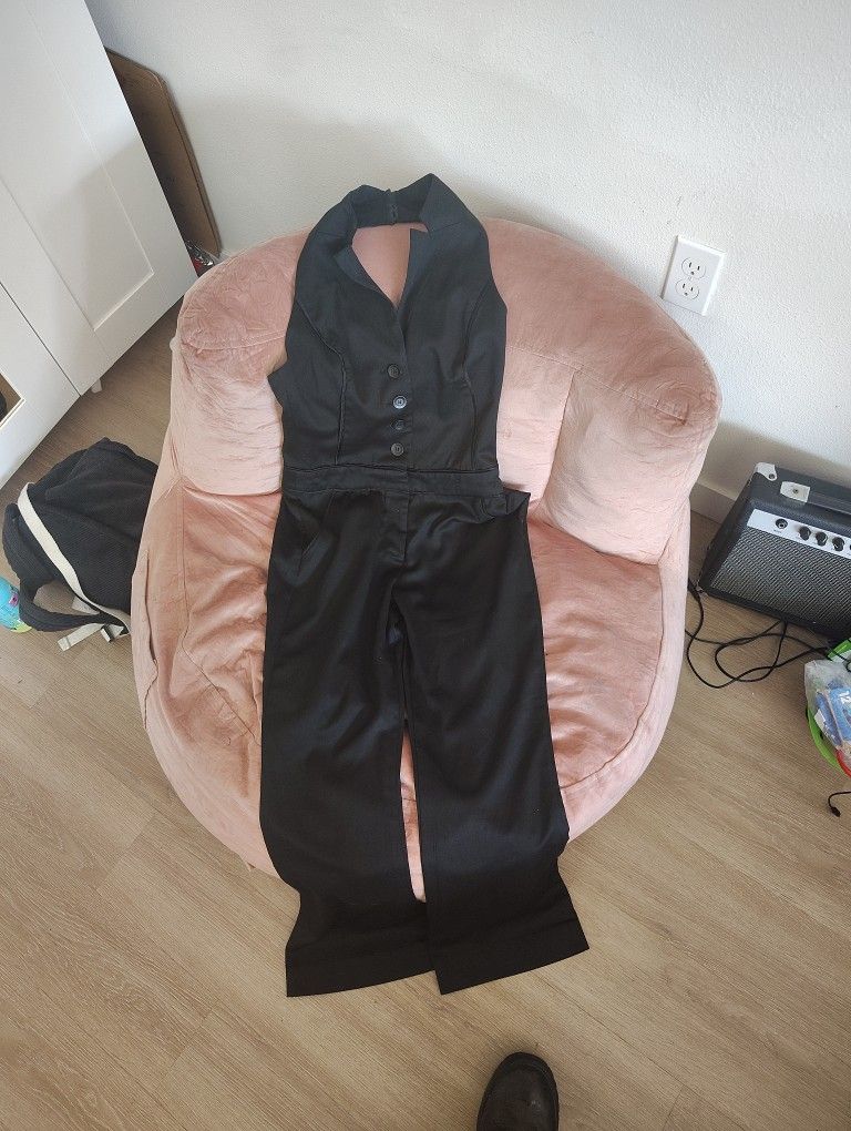 Marilyn Monroe Style Halter Top Pant Suit.