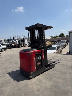 Order picker | Raymond