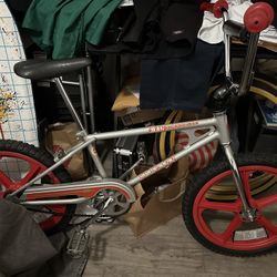 Vintage BMX 1979 Schwinn Mag Scrambler 100% Original Mint Condition