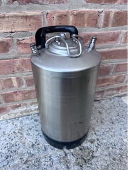 Soda or Beer keg 16 3/4” Tall