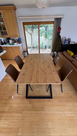 Expandable dining table and 4 brown faux leather chair set