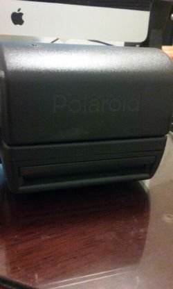 POLAROID CAMERA