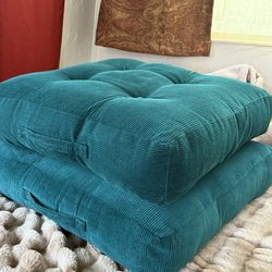 Bean bag chair & matching floor cushions