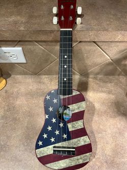 Vintage Diamond Head Soprano Ukulele with American Flag Design
