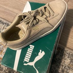 Puma Shoes Size 7