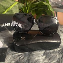 Sunglasses 😎 