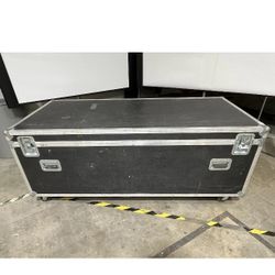 Large Road/Flight Case 52x26x22