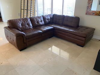 Brown Leather Sectional couch/sofa