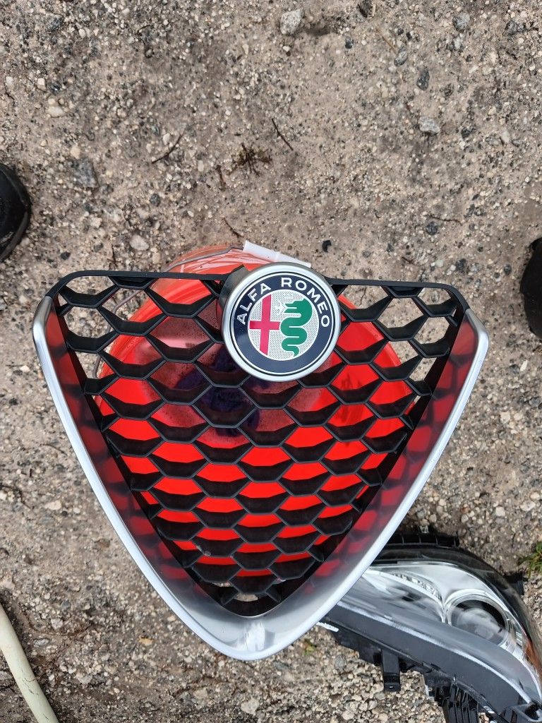 Front Grill For Alfa Romeo Giulia Sport 2017 To 2020 OEM Part