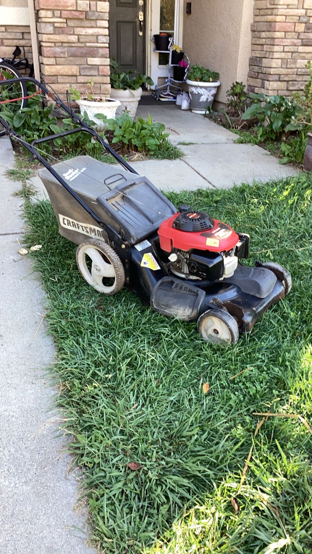 Craftsman Gas, Lawnmower, Self Propel The Engineis Hondaworks Very good