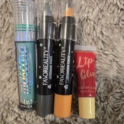 Eye And Lip Makeup Bundle