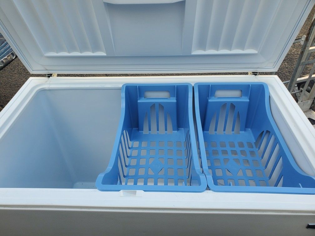Maytag Chest Freezer