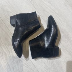 Croc Booties 