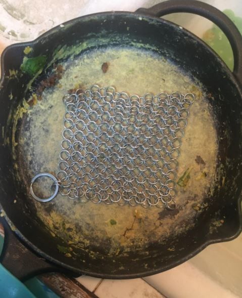 Does Your Cast Iron Skillet / Stoneware Look Like This??