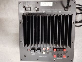 Monoprice 12in 150-Watt Powered Subwoofer Amp , Black Tested Needs Fuse Cap 