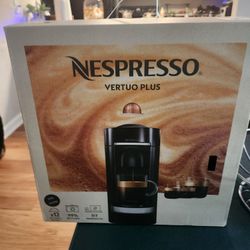 Nespresso Coffe Machine 