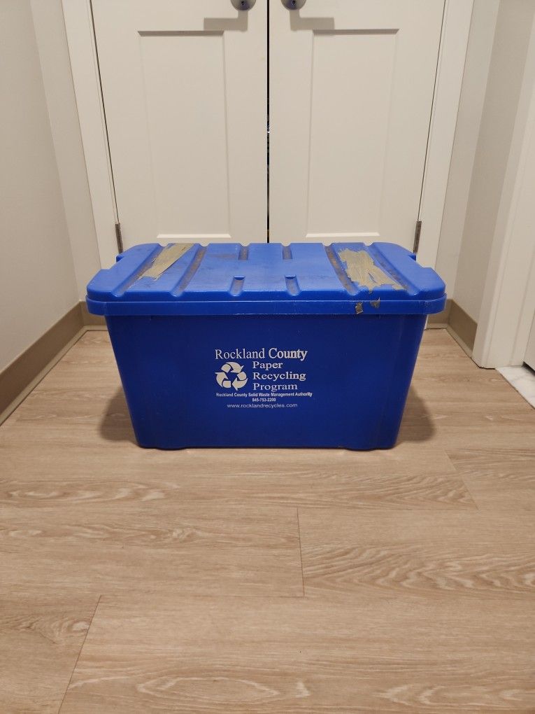 Rockland County Paper Recycling Storage Bin W/ Lid