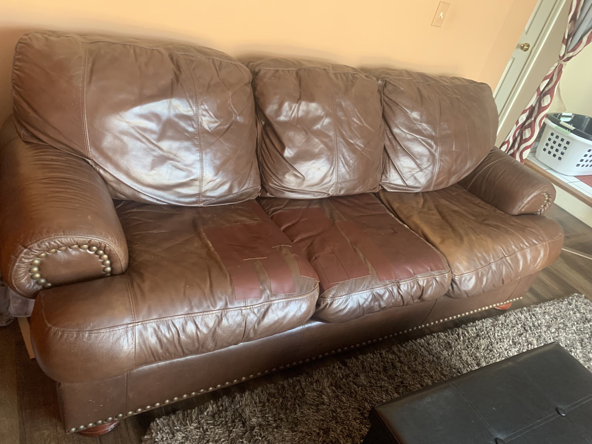 Brown Leather Couch With Loveseat Set Free