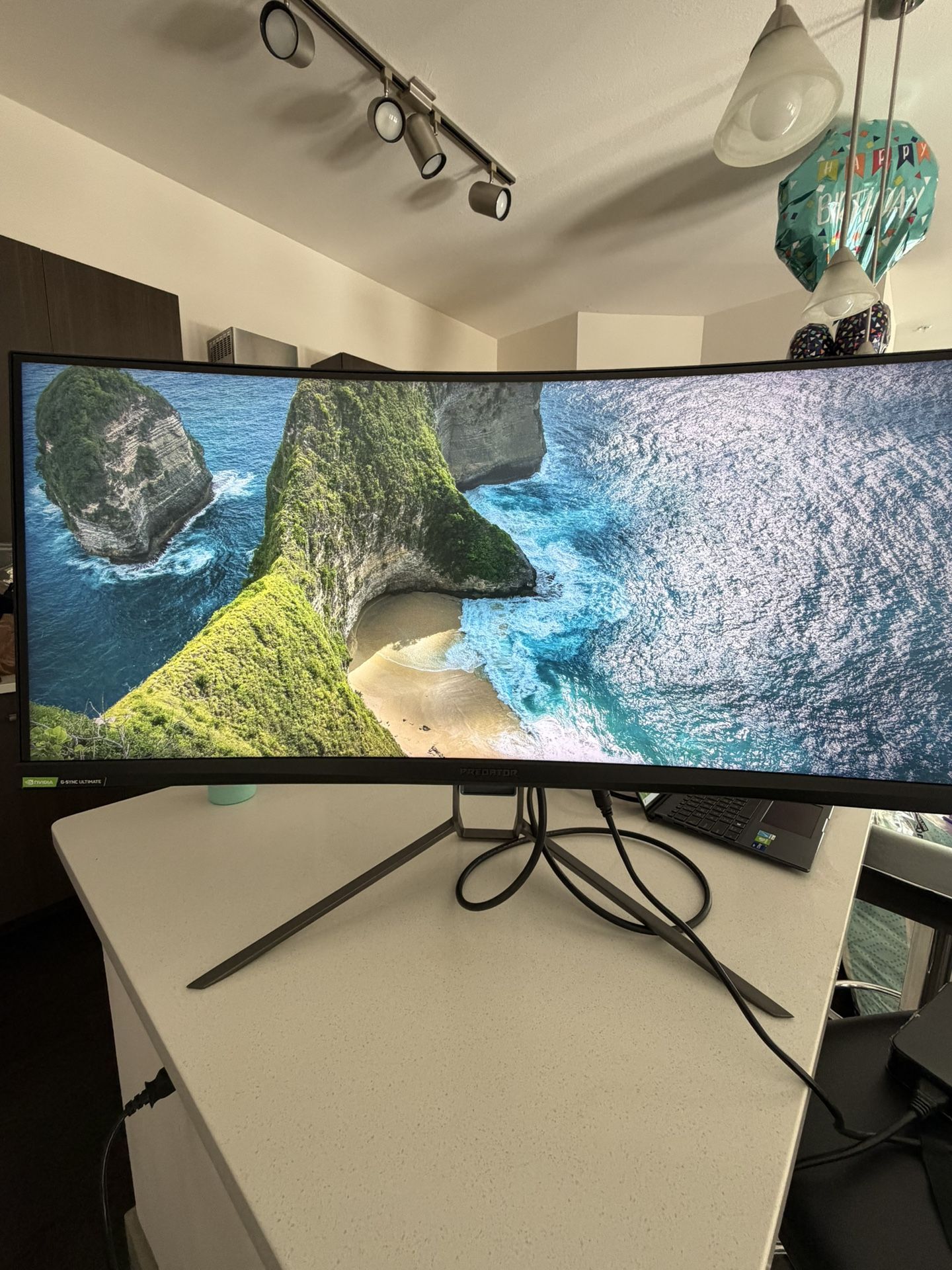 Acer Predator X35 ultrawide 200Hz Nvidia Gsync Ultimate Monitor 