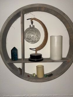 2 Unique Hanging Shelves