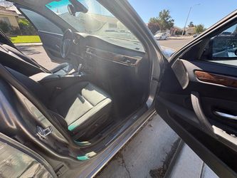 BMW 2009 528i
