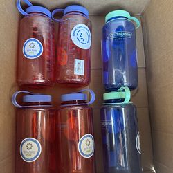 NEW 32oz Nalgene Water bottle