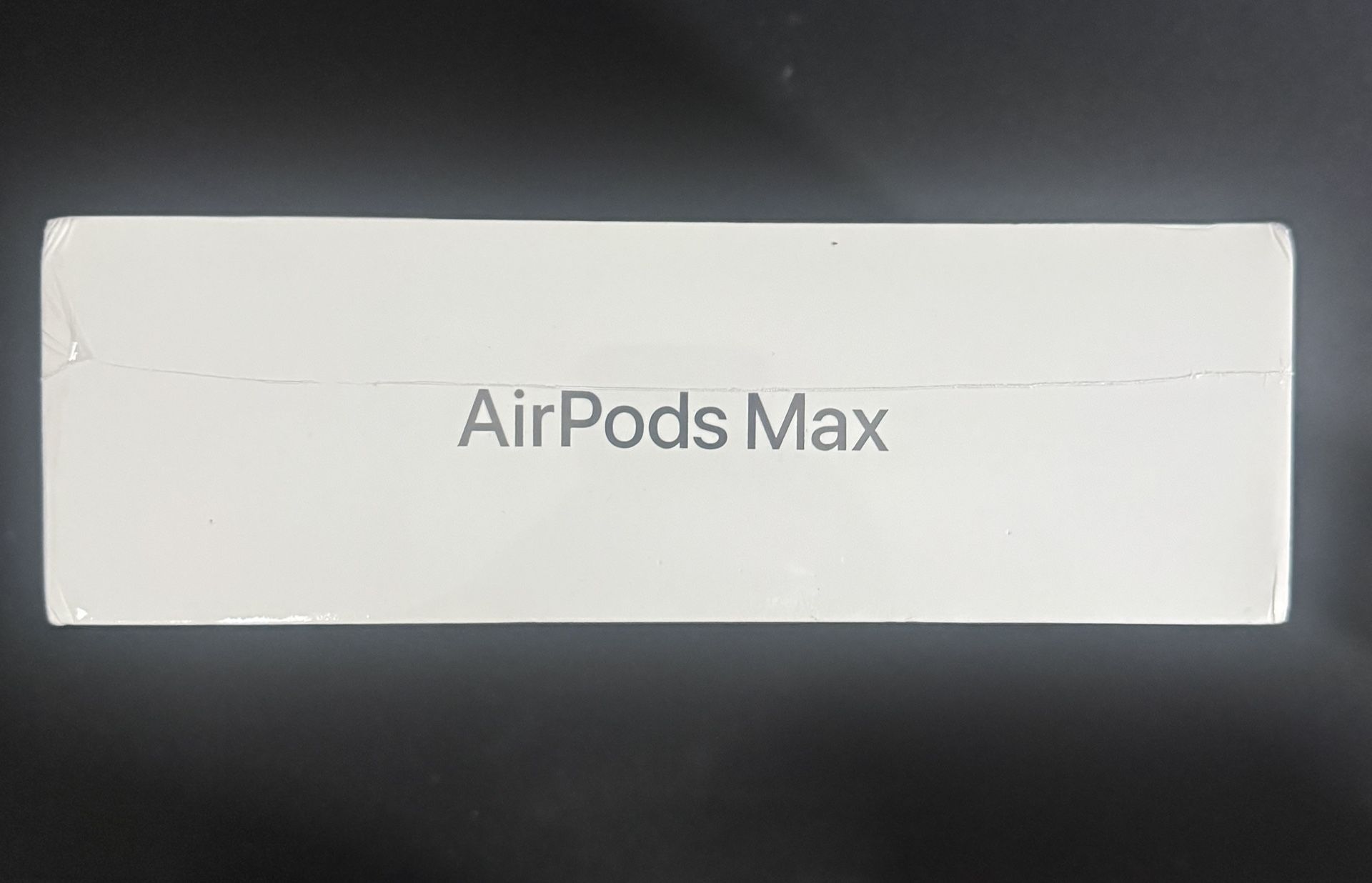 AirPods Max (Usb C) Brand New Sealed (price negotiable)