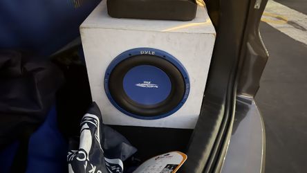 custom built rockford fosgate punch/ pyle subwoofer, ready to connect