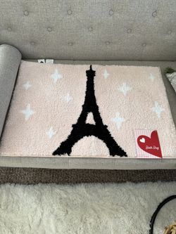 Paris Themed Bathroom Textiles NWT