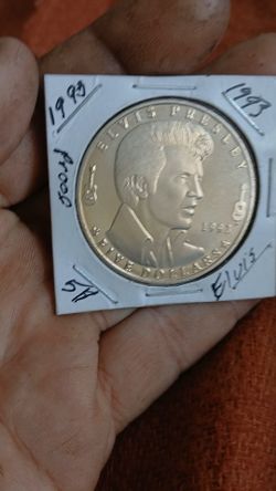 5$ Marshall Island proof Elvis Presley coin, 10th ticket stubb issued for Graceland, Elvis Presley booklet.