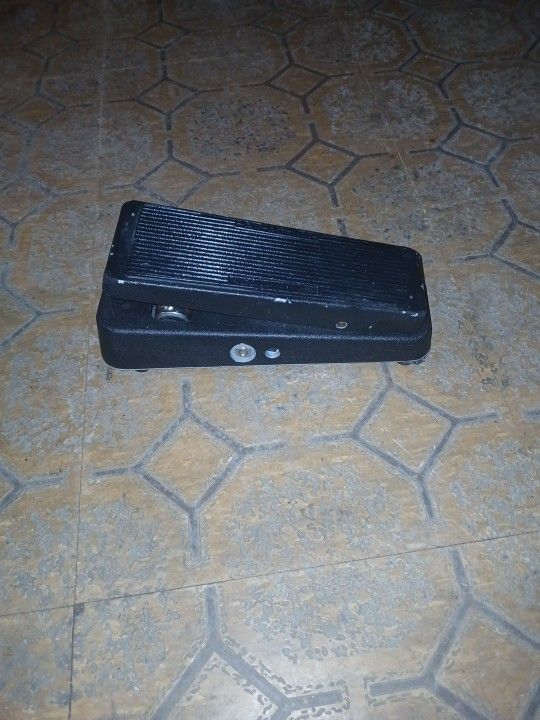 WAH Guitar Pedal