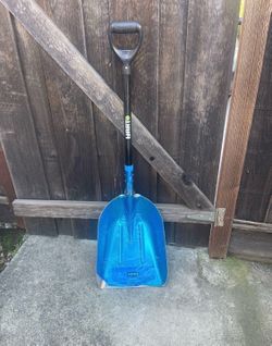 HART Aluminum Scoop Shovel with Fiberglass Shaft and