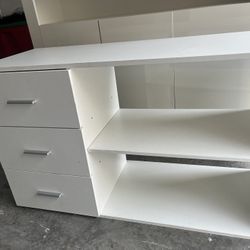 Storage Table