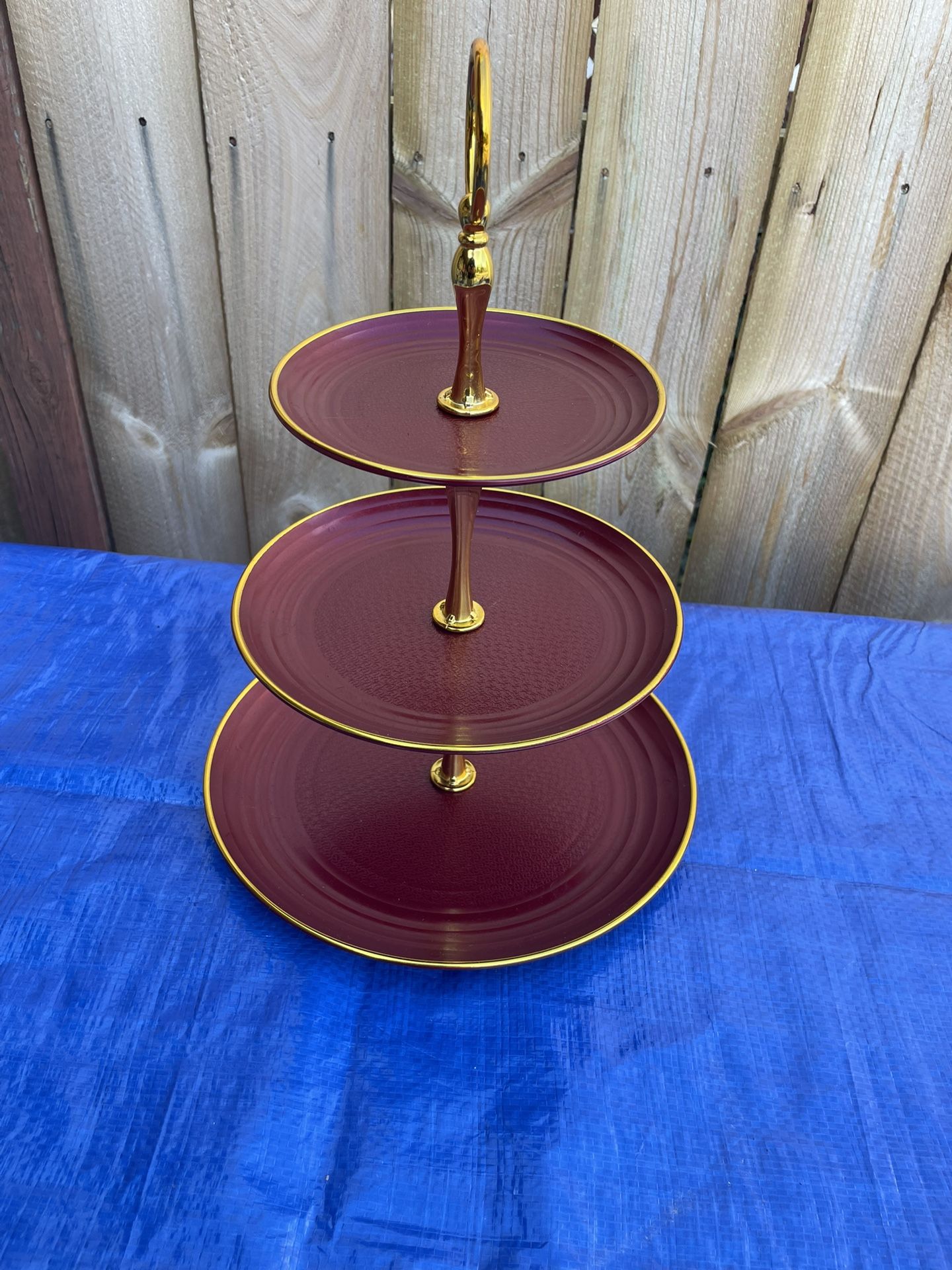 3 Tiers Candy & Cup Cake Pastry Serving