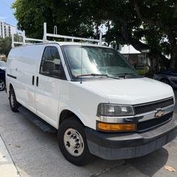 2018 Chevy Express 2500 Cargo Van – V8 – 85k Miles