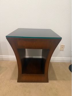 Modern Wood End Table with Glass Top – Espresso Finish