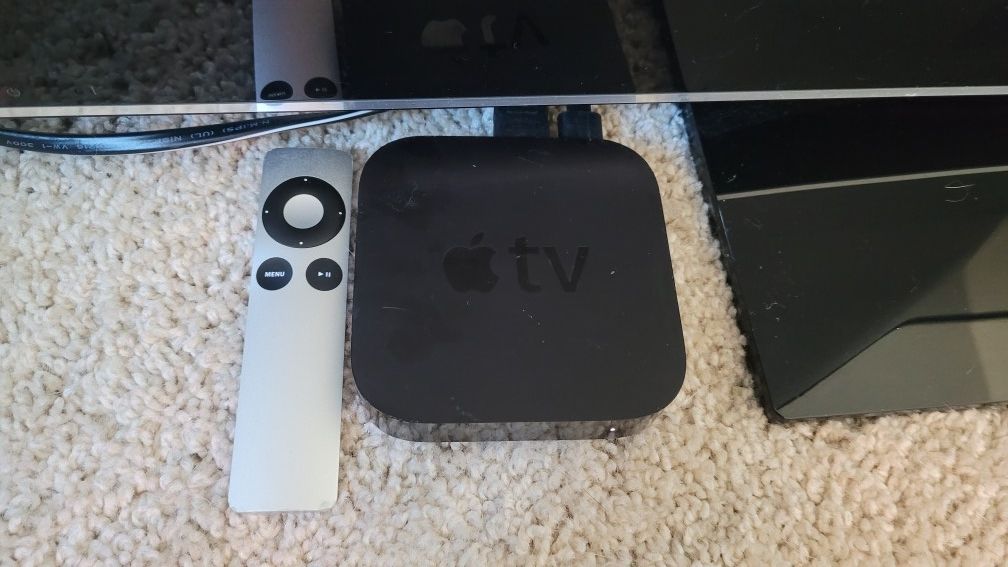 2nd gen Apple TV + 48in HDTV