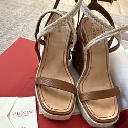 Valentino Garavani Sandals Platform With Studs Size 39